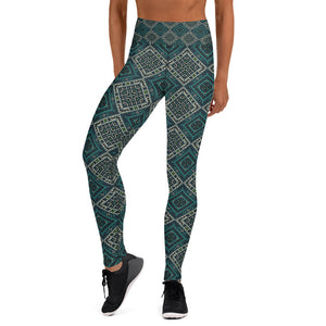 Cream & Green Geometric Women's Yoga Leggings